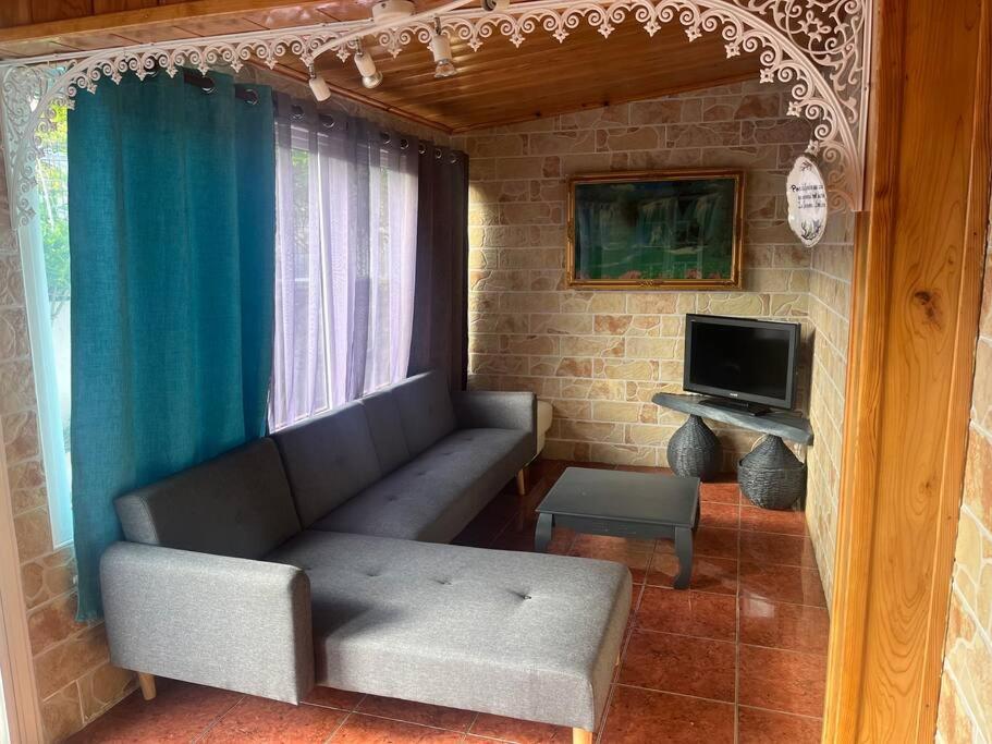 La Villa Creole - Location Saisonniere 锡拉奥 外观 照片